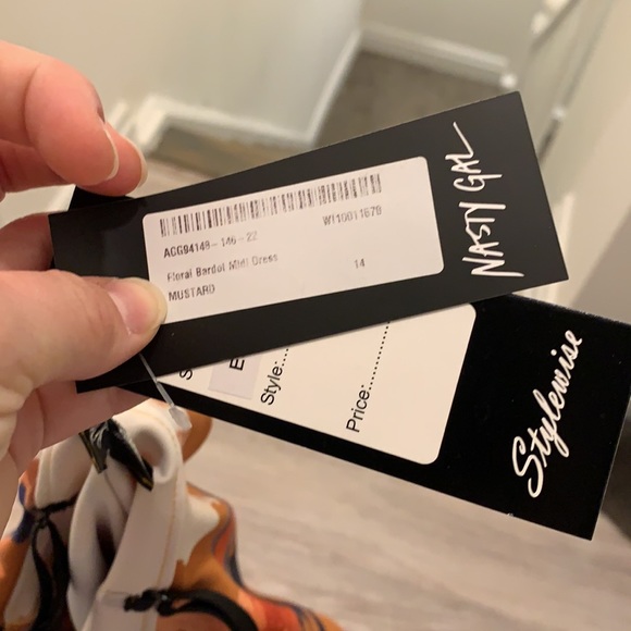 Golden floral midi dress - Picture 7 of 7